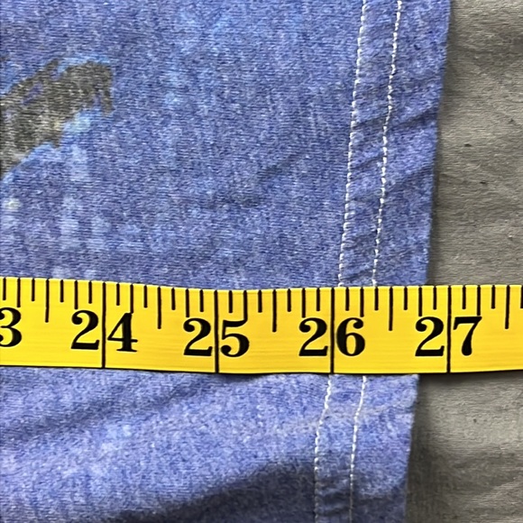 H&M Men’s size XL The Streets Are Calling T-shirt - Picture 8 of 10